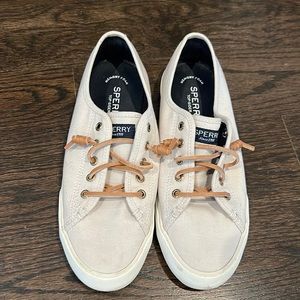 Womens Sperry sneakers
